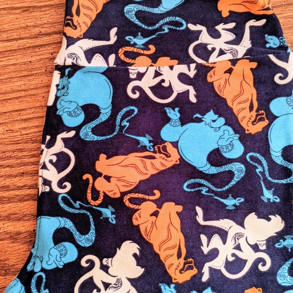 LuLaRoe Disney Aladdin OS Leggings